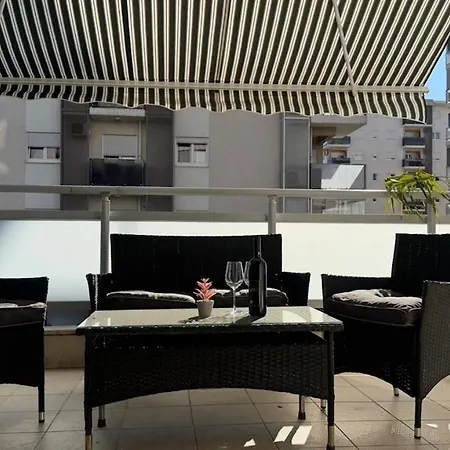 Sunnyweek Luxury Apartment Apartment